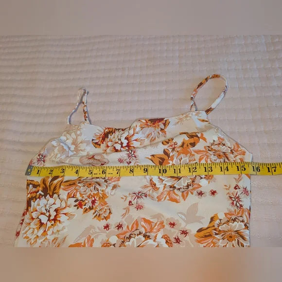 Petal & Pup Yelena Dress, Floral Maxi Open Back Women's Size 0 - Picture 7 of 15